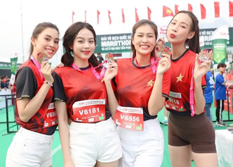 Đồng Phục Chạy Bộ